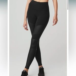 ALO High-Waist Moto Legging